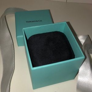 ❗️❗️❗️SOLD❗️❗️❗️Tiffany & Co ring box